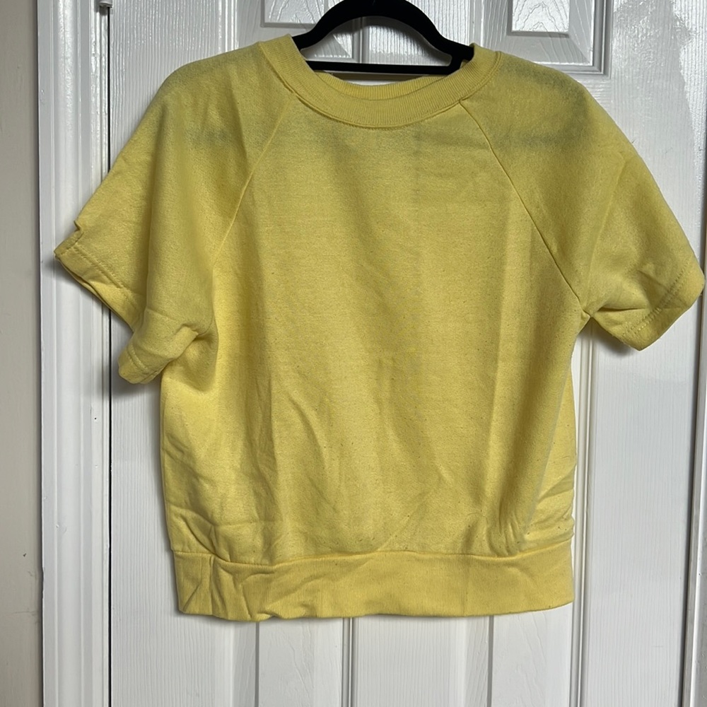 VINTAGE Crewneck UNIQUE Crewneck Shirt MEDIUM